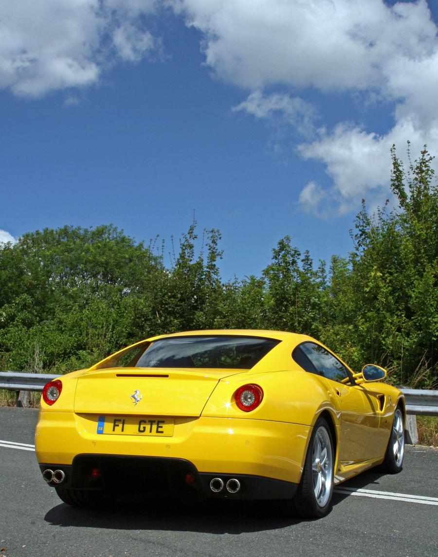  Ferrari 599 GTB Fiorano HGTE 2009 года  (UK) (фото 3 из 6)